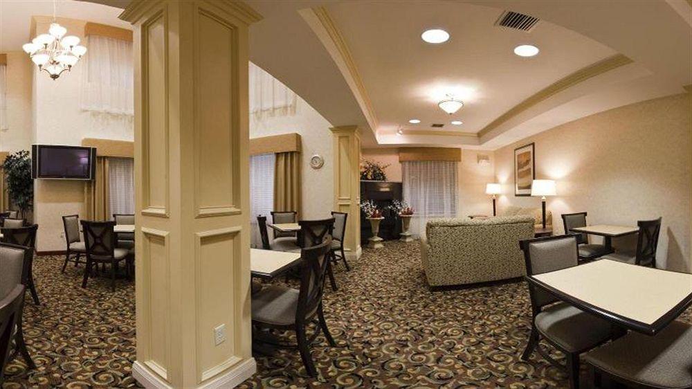 Holiday Inn Express Hotel & Suites Muskogee By Ihg Eksteriør billede